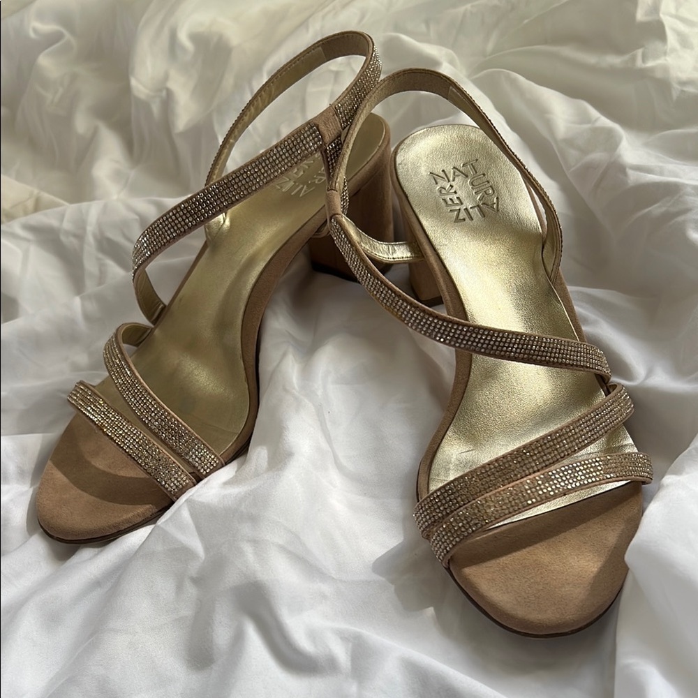 Elegant Tan Strappy Sandals